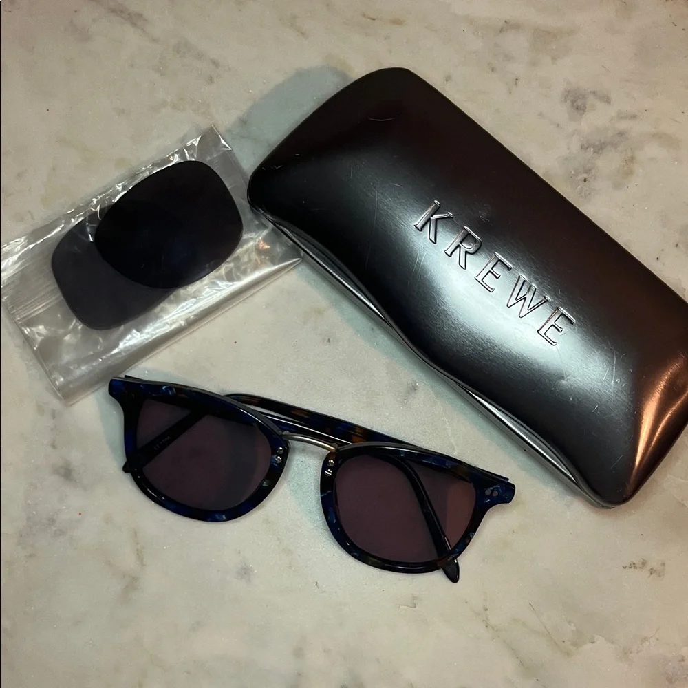 KREWE Franklin Blue Tortoise Sunglasses - Picture 1 of 4